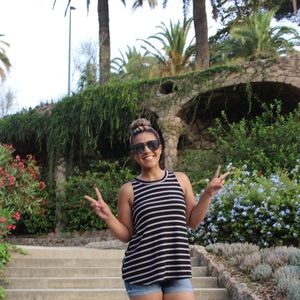 Meet your Posher, Vanessa